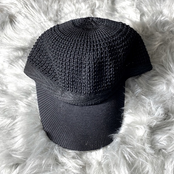 I.N.C. Women’s baseball cap black - Picture 1 of 2